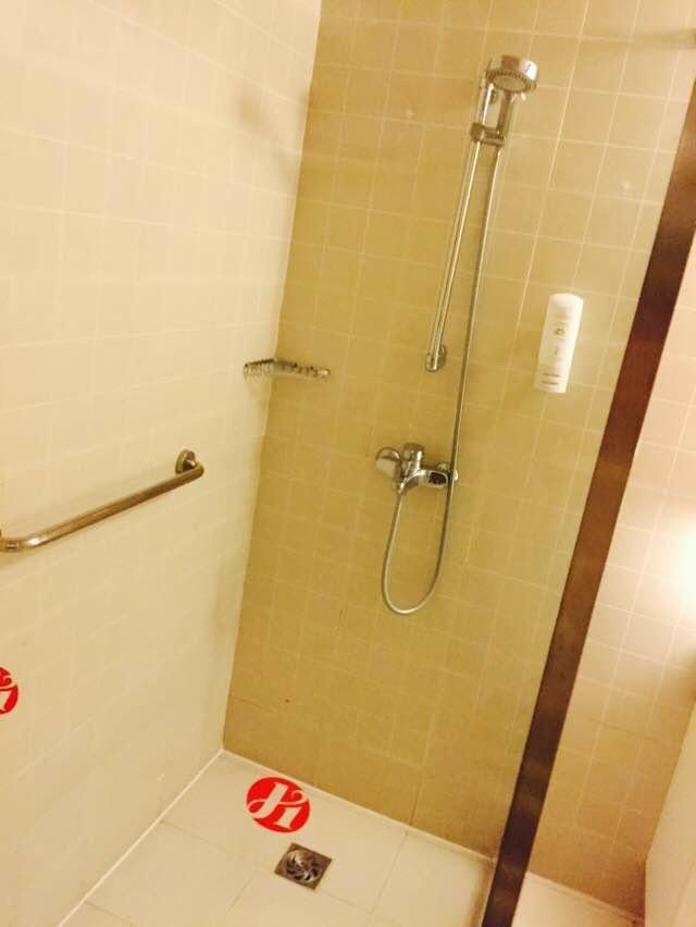 Jinjiang Select International Tourist Chuansha Subway Station Hotel